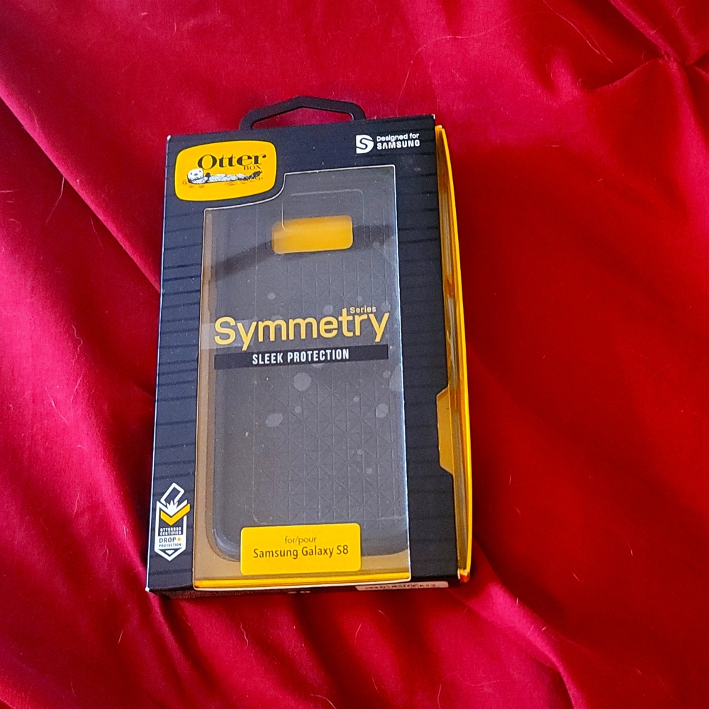 Otterbox symmetry series sleek protection galaxy s8 case